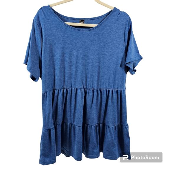 Emery Rose Plus Size Blue Short Sleeve 3-Tier Top 2XL - Picture 1 of 7